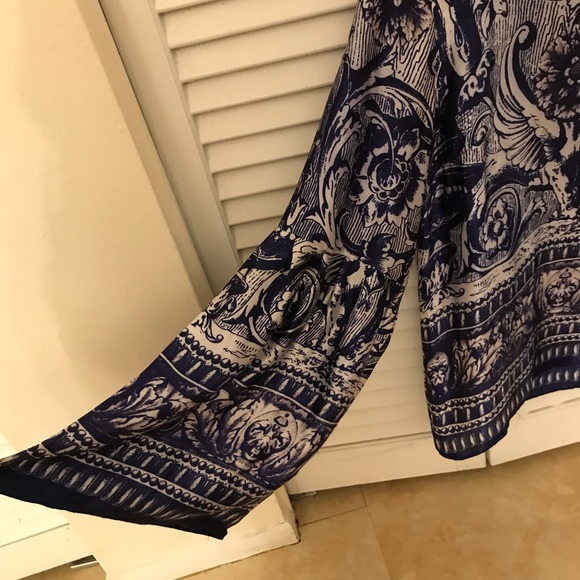 Blouse - Picture 3 of 3